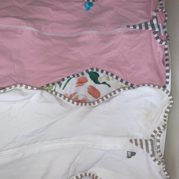 Love To Dream Swaddles - Picture 2 of 3